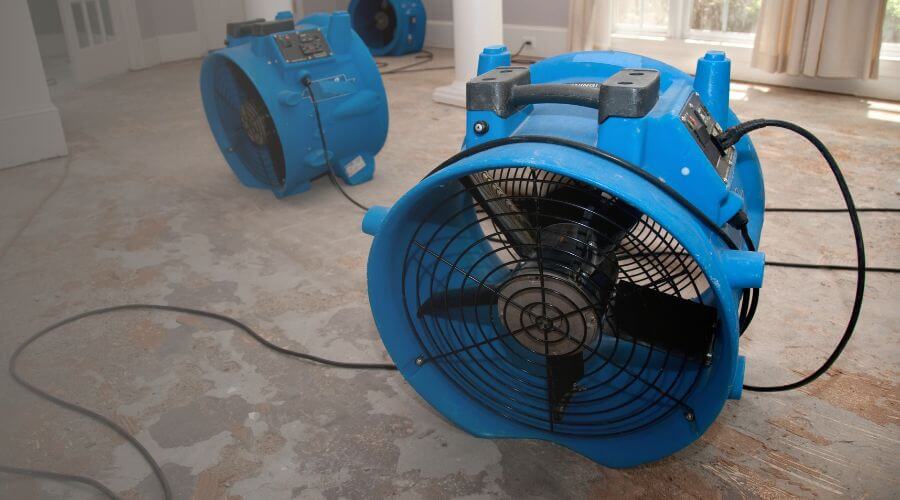 Why choose Clean State Restoration for water damage restoration in Waterloo